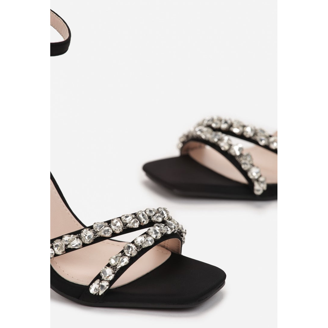 Sandalen mit hohem Absatz